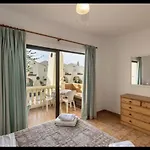 - 2 Bedroom Large Duplex With Double Terrace Apartament *