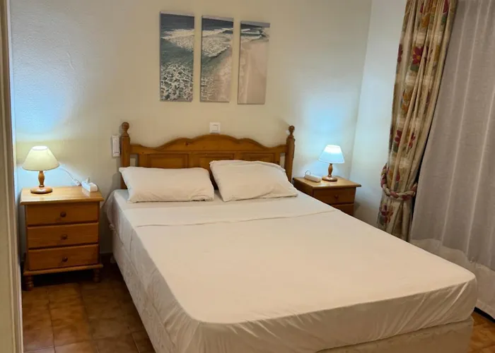 - 2 Bedroom Large Duplex With Double Terrace 아데제