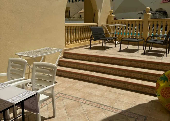 - 2 Bedroom Large Duplex With Double Terrace 아파트 *