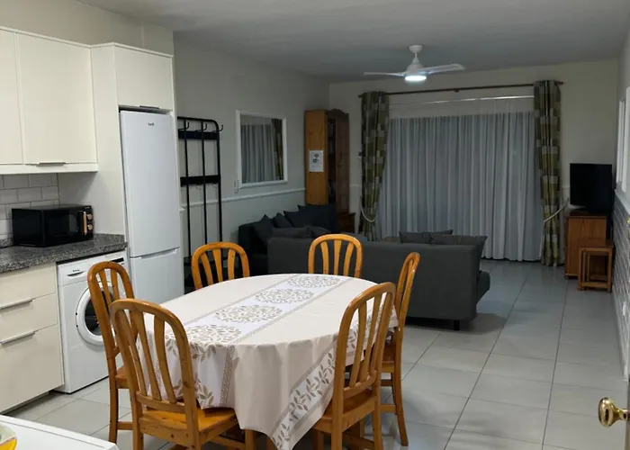 - 2 Bedroom Large Duplex With Double Terrace